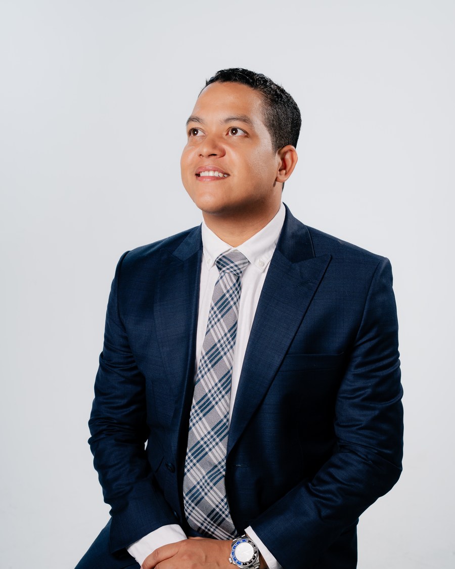 Dr. Joel Marcelino